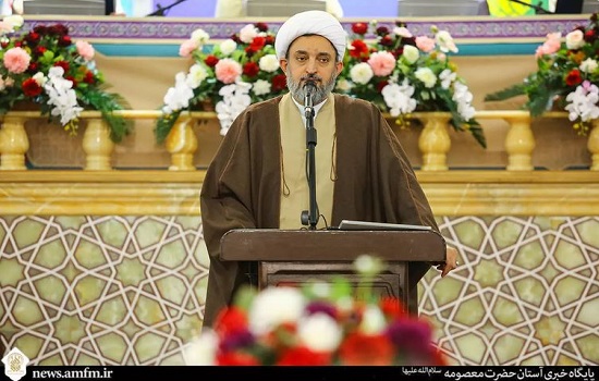 دوری از نماز موجب افسردگی و احساس پوچی می‌شود