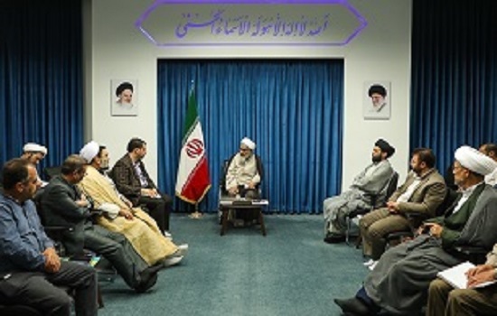 ستادهای نماز جمعه دائماً در پی تعالی و پیشرفت باشند