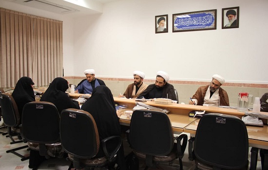 جلسه هم اندیشی مرکز تخصصی نماز و جامعه الزهرا سلام الله علیها برگزار شد