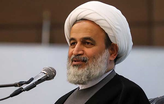 استاد پناهیان؛ اخلاص، شرط پذیرش نماز