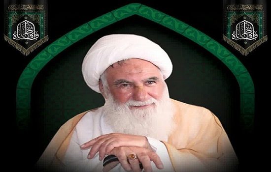 خدا می خواهد با نماز به ما نفع برساند.