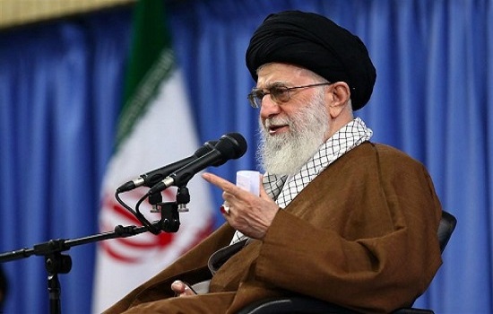 امام خامنه ای؛ چه کار کنیم که از نماز سیر نشویم؟