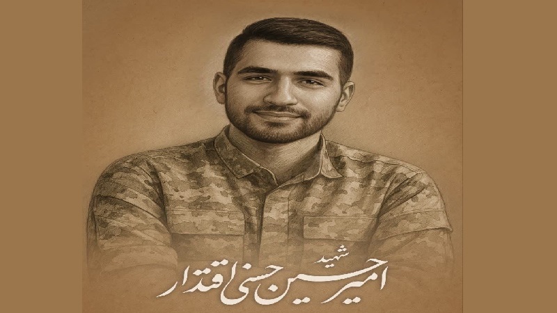 توقف در بیابان برای نماز