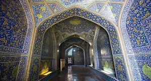  رئیس دانشکده هنر دانشگاه آزاد مشهد: معماری اسلامی در مساجد به حاشیه رفته است 