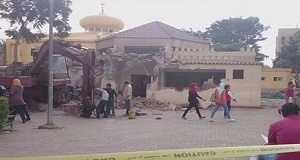 مسجد قدیم دانشگاه قاهره تخریب شد