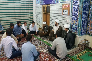 نقش و تأثیركاركردهاي اجتماعي مساجد دانشگاه ها در گرایش دانشجویان به نماز