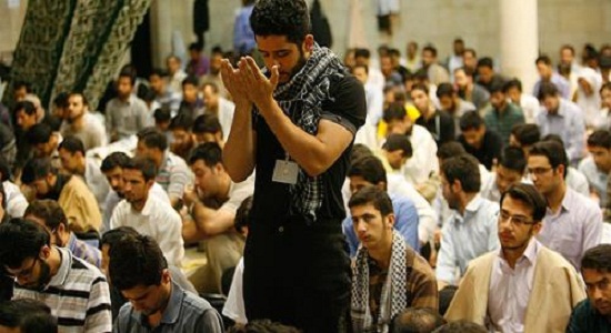 عوامل گرايش نوجوانان و جوانان به نماز