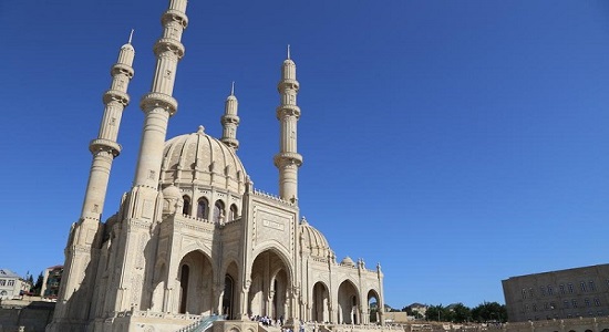 مسجد «حیدر» نماد وحدت شیعه و سنی در جمهوری آذربایجان