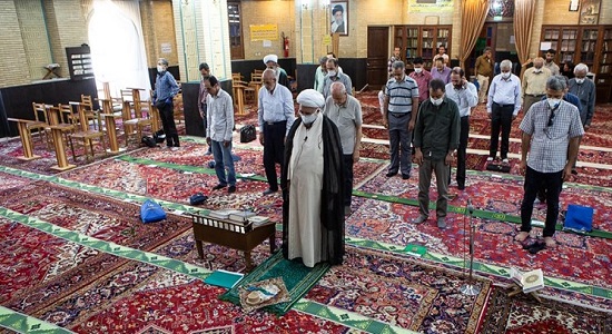 مساجد باز است، اما برپایی نماز جماعت ممنوع