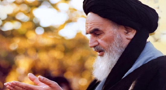 امام خمینی (ره)؛  نشاط و بهجت در نماز و عبادات دیگر