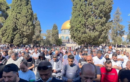 اقامه نماز جمعه ۶۰ هزار فلسطینی در مسجدالاقصی