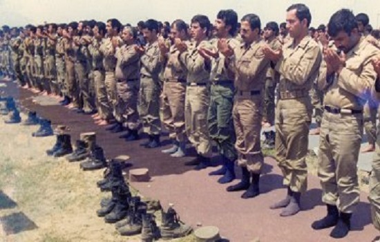 نقش نماز و دعا در هشت سال دفاع مقدس دوران جنگ تحمیلی ایران و عراق