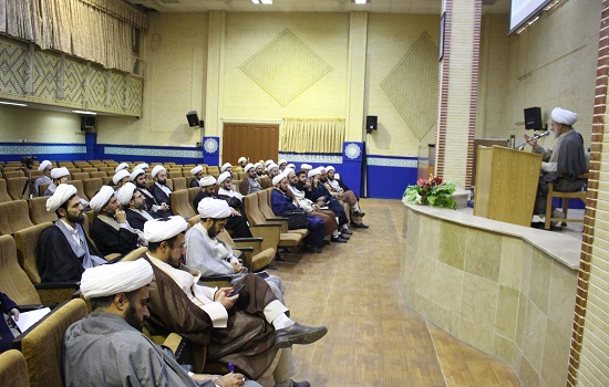 گردهمایی اساتید و کارشناسان مرکز تخصصی نماز برگزار شد